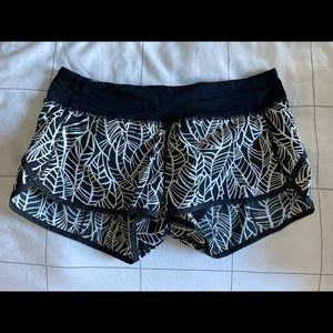 Lululemon speed short